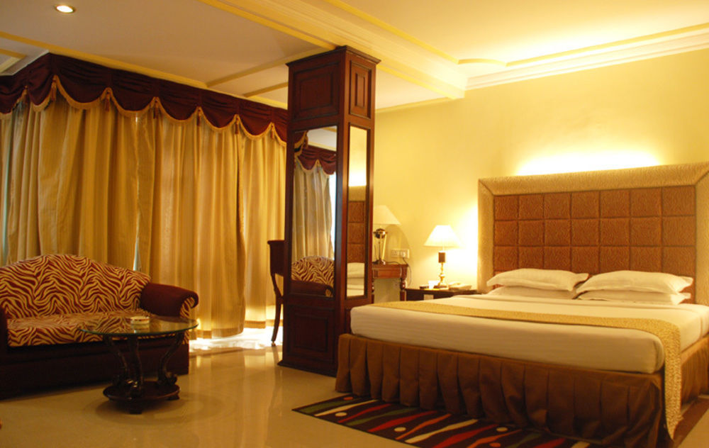 The Crown, Bhubaneswar - Ihcl Seleqtions Hotel Kültér fotó